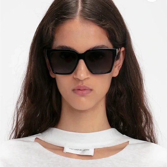 VICTORIA BECKHAM NEW Soft Square Frame Sunglasses In Black VB72S - Picture 3 of 7